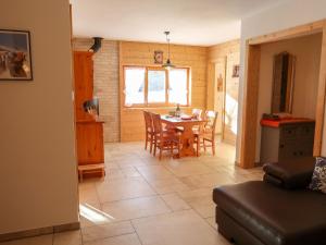 Apartment Chalet Molignon by Interhome
