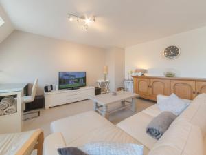 Apartment Lilly with parking by Interhome