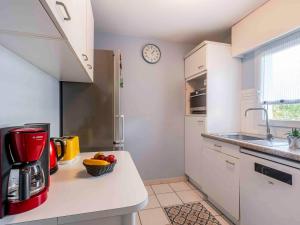 Apartment Le Promethée by Interhome