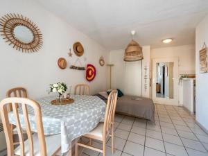 Appartements Apartment Villa Medicis-2 by Interhome : photos des chambres