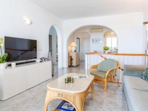 Apartment Pinsapos by Interhome