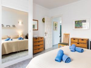 Apartment Pinsapos by Interhome