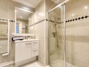 Apartment Le 4 Mats-2 by Interhome