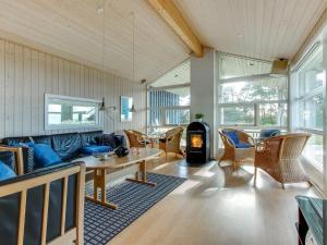 Holiday Home Kajsa - 50m from the sea by Interhome