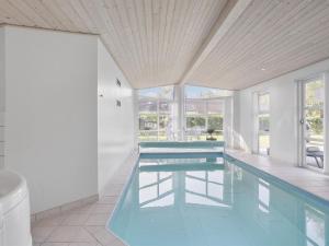 Holiday Home Toa - 600m from the sea by Interhome