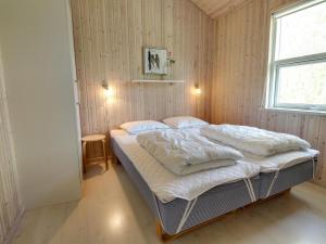 Holiday Home Börje - 600m from the sea by Interhome