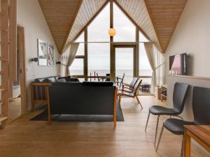Holiday Home Fridhild - 10m from the sea by Interhome