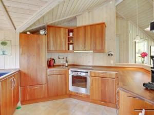 Holiday Home Brynhild - 400m from the sea by Interhome