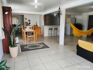 Casa espaçosa próxima ao centro