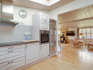 Holiday Home Sanna - 330m from the sea by Interhome