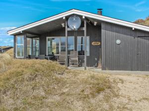 Holiday Home Vika - 600m from the sea by Interhome