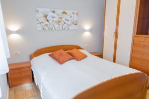 Apartments Mala Vila