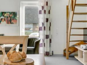 Apartment Ginger - 2-3km from the sea by Interhome
