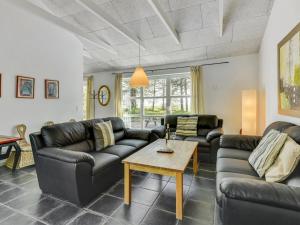 Holiday Home Svanborg - 3-7km from the sea by Interhome