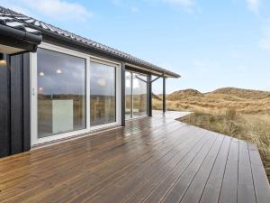 Holiday Home Marjorie - 400m from the sea by Interhome