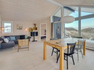 Holiday Home Marjorie - 400m from the sea by Interhome