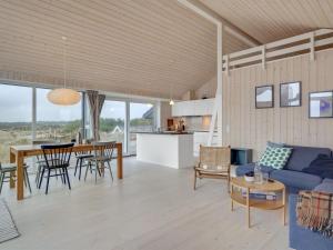 Holiday Home Marjorie - 400m from the sea by Interhome