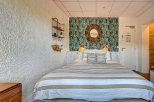 Hotels Le Provence : Chambre Lit King-Size - Vue sur Jardin