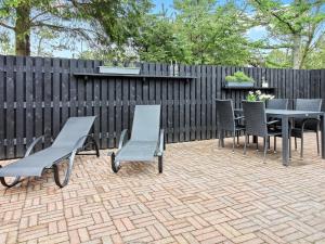 Holiday Home Laurin - 600m from the sea by Interhome