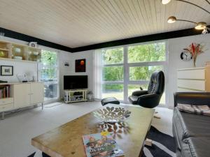 Holiday Home Glenna - 1-8km from the sea by Interhome