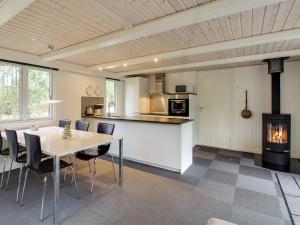 Holiday Home Blia - 1-5km from the sea by Interhome