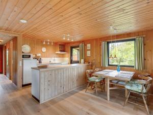Holiday Home Sune - 500m from the sea by Interhome