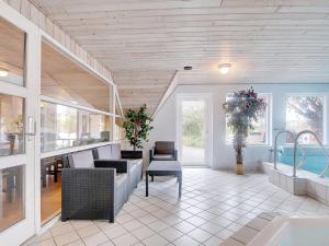 Holiday Home Partenij - 1km from the sea by Interhome