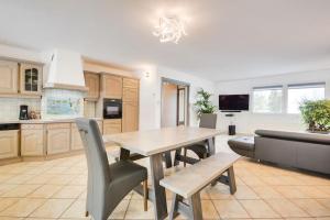 Maisons de vacances maison haut de gamme avec piscine spa 3 chambres : photos des chambres