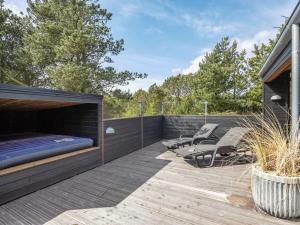 Holiday Home Lassi - 950m from the sea in Western Jutland by Interhome