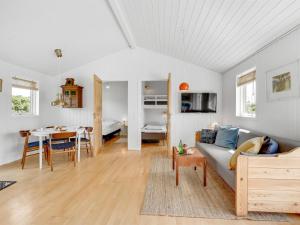 Holiday Home Köbes - 200m from the sea by Interhome