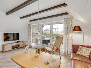 Holiday Home Sannie - 450m from the sea by Interhome