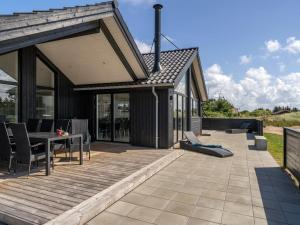 Holiday Home Swante - from the sea by Interhome
