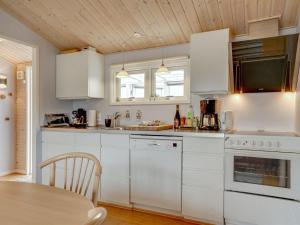 Holiday Home Stener - 250m from the sea by Interhome