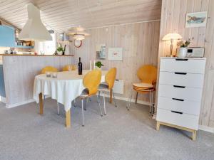 Holiday Home Tata - 750m from the sea by Interhome