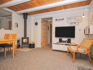 Holiday Home Amber - 500m from the sea by Interhome