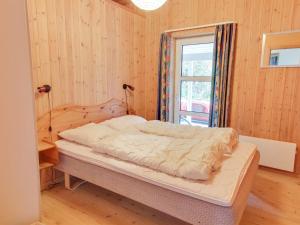 Holiday Home Konrad - 400m from the sea in NW Jutland by Interhome