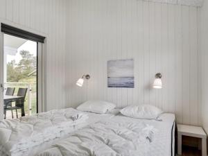 Holiday Home Raakel - 950m from the sea by Interhome