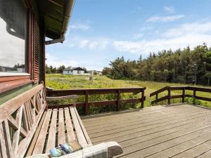 Holiday Home Sharina - 500m from the sea in NW Jutland by Interhome
