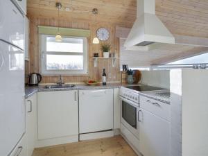 Holiday Home Abel - 350m from the sea in NW Jutland by Interhome