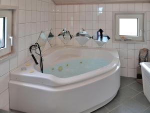 Holiday Home Ralf - 300m from the sea by Interhome