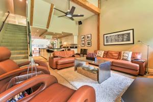Park City Condo with Pool Access - Near Ski Slopes!