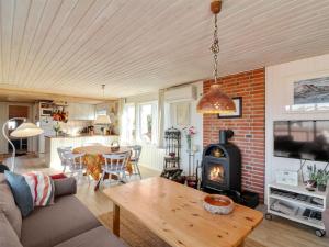 Holiday Home Fiene - 300m from the sea by Interhome