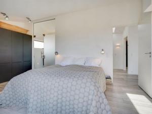 Holiday Home Silvette - 400m from the sea in NW Jutland by Interhome