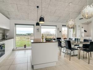 Holiday Home Eveline - 1-5km from the sea in NW Jutland by Interhome