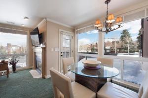 Three Kings Condominiums