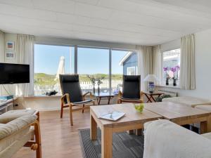 Holiday Home Ecaterina - 100m from the sea by Interhome