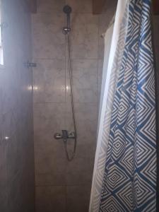 Arroyito cabaña agreste