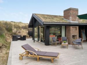 Holiday Home Simeona - 140m from the sea in NW Jutland by Interhome