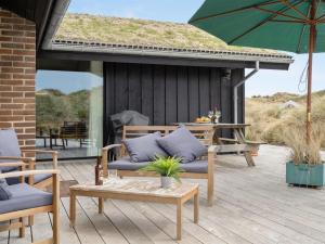 Holiday Home Simeona - 140m from the sea in NW Jutland by Interhome
