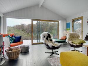 Holiday Home Simeona - 140m from the sea in NW Jutland by Interhome